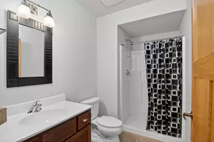 4206 Rose Ct, Middleton, WI 53562 - Photo 49