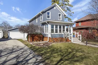 9 N Grand Avenue, Deerfield, WI 53531 - Photo 1