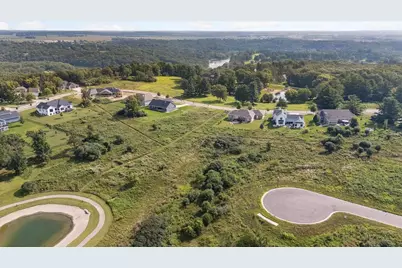 2868 Oakridge Court, Janesville, WI 53548 - Photo 5