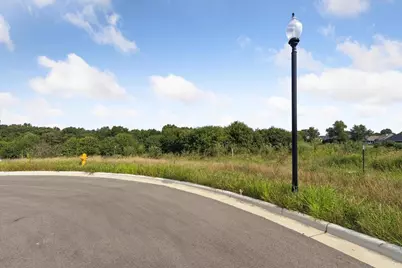 2868 Oakridge Court, Janesville, WI 53548 - Photo 7