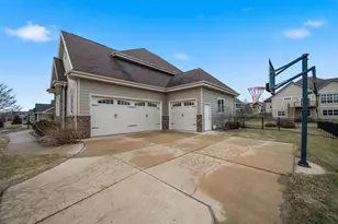 852 Augusta Dr, Oregon, WI 53575 - Photo 51