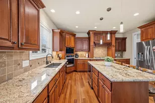 852 Augusta Dr, Oregon, WI 53575 - Photo 13