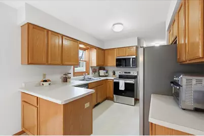 6210 Tiller Trail, Madison, WI 53719 - Photo 9