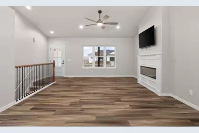 110 Windmill Ridge Road, Janesville, WI 53536 - Photo 7