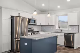 110 Windmill Ridge Rd, Janesville, WI 53536 - Photo 11