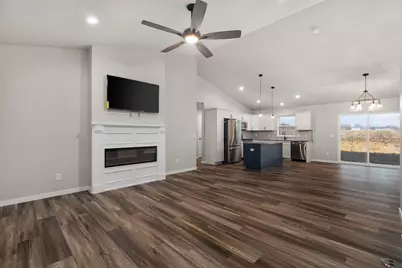 110 Windmill Ridge Road, Janesville, WI 53536 - Photo 9