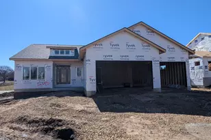 445 Foxfield Ct, Oregon, WI 53575 - Photo 15