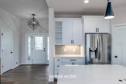 445 Foxfield Court, Oregon, WI 53575 - Photo 3