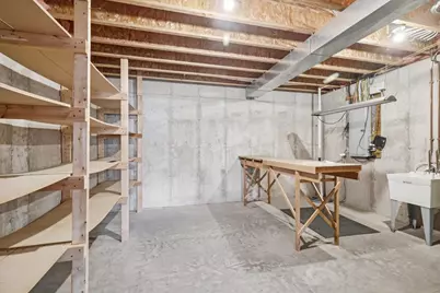 1021 Susan Crest, Black Earth, WI 53515 - Photo 35