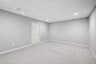 1021 Susan Crest, Black Earth, WI 53515 - Photo 31