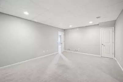 1021 Susan Crest, Black Earth, WI 53515 - Photo 33