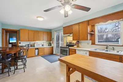 412 W Main Street, Reedsburg, WI 53959 - Photo 23