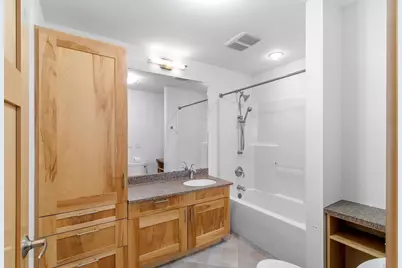 137 E Wilson Street #510/511, Madison, WI 53703 - Photo 35