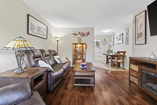 718 Nancy Ln, Madison, WI 53704 - Photo 7