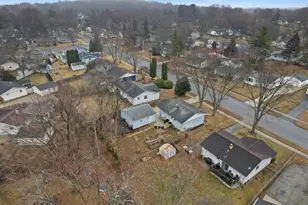 718 Nancy Ln, Madison, WI 53704 - Photo 29