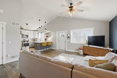 69 Hart Road, Sun Prairie, WI 53590 - Photo 7