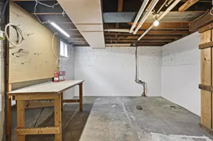 1433 Spaight St, Madison, WI 53703 - Photo 41