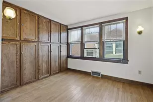 1433 Spaight St, Madison, WI 53703 - Photo 33