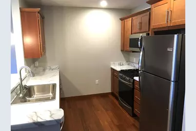 625 N Segoe Road #404, Madison, WI 53705 - Photo 7