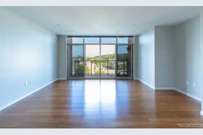 625 N Segoe Road #504, Madison, WI 53705 - Photo 5