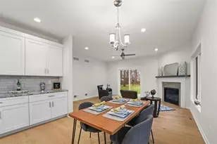 117 Ashberry Ln, Stoughton, WI 53558 - Photo 5