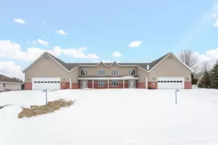N6021 Westview Dr, Fond du Lac, WI 54937 - Photo 1