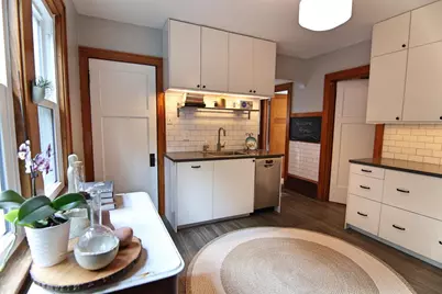 5155 N Elkhart Avenue, Whitefish Bay, WI 53217 - Photo 17