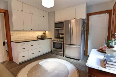 5155 N Elkhart Avenue, Whitefish Bay, WI 53217 - Photo 19