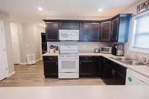 1400 Bea Ann Dr, Ridgeville, WI 53533 - Photo 13