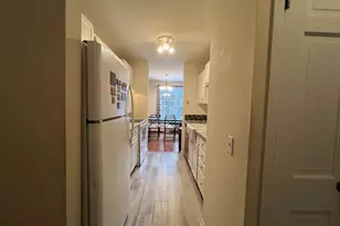 2142 Allen Blvd, Middleton, WI 53562 - Photo 3