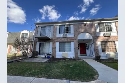 2142 Allen Boulevard #4, Middleton, WI 53562 - Photo 3