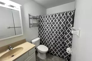 2142 Allen Blvd, Middleton, WI 53562 - Photo 13