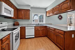 61 Oak Creek Trail, Madison, WI 53717 - Photo 21