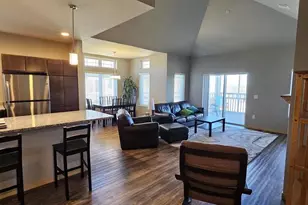 3122 S High Point Rd, Madison, WI 53719 - Photo 9