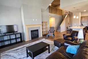 3122 S High Point Rd, Madison, WI 53719 - Photo 11