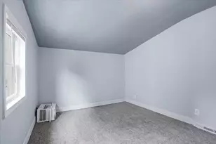 930 E Dayton St, Madison, WI 53703 - Photo 21