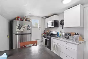 930 E Dayton St, Madison, WI 53703 - Photo 25