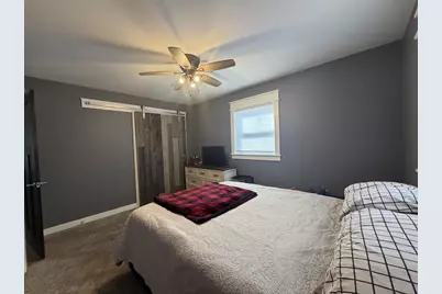 1915 Cedar Pointe Drive, Janesville, WI 53546 - Photo 9