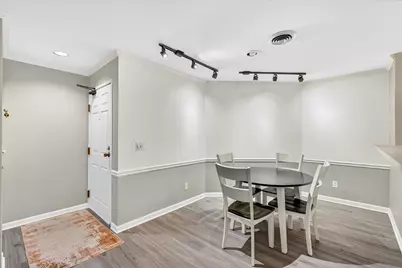 9 Captains Court #2, Madison, WI 53719 - Photo 3