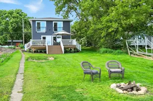 W9595 Lake Dr, Edgerton, WI 53534 - Photo 3