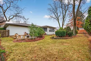 2306 Woodcrest Dr, Portage, WI 53901 - Photo 49