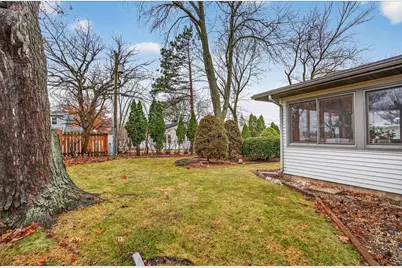 2306 Woodcrest Drive, Portage, WI 53901 - Photo 51