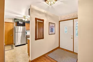 2306 Woodcrest Dr, Portage, WI 53901 - Photo 5