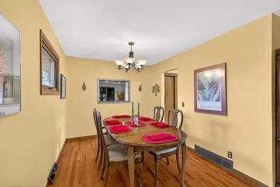 2306 Woodcrest Drive, Portage, WI 53901 - Photo 15