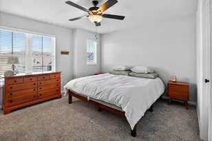 2135 Autumn Lake Parkway, Madison, WI 53718 - Photo 25