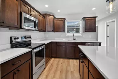 2135 Autumn Lake Parkway, Madison, WI 53718 - Photo 17