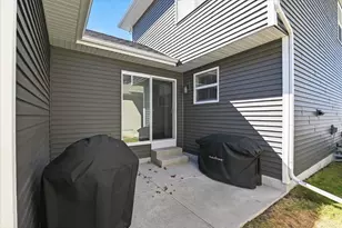 2135 Autumn Lake Parkway, Madison, WI 53718 - Photo 31