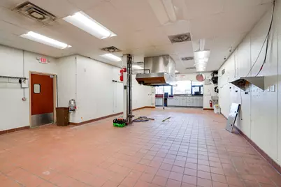 112 W Maple Avenue, Beaver Dam, WI 53916 - Photo 19