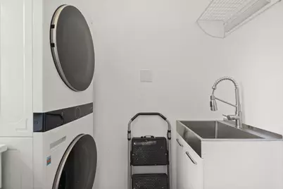 318 W Lakeside Street, Madison, WI 53715 - Photo 19