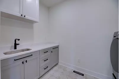 1837 Arbor Ridge Way, Janesville, WI 53548 - Photo 21
